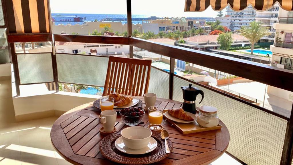 Vistas Al Mar Jardines Canarios Los Cristianos Los Cristianos  Esterno foto